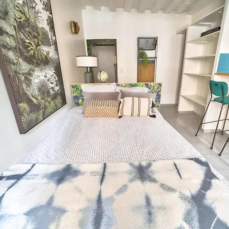 Guestready - Stylish Studio Near Bastille Париж